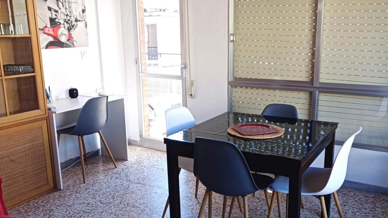 Mawilec, Centre, Plage, Port, Garage أغيلاس المظهر الخارجي الصورة